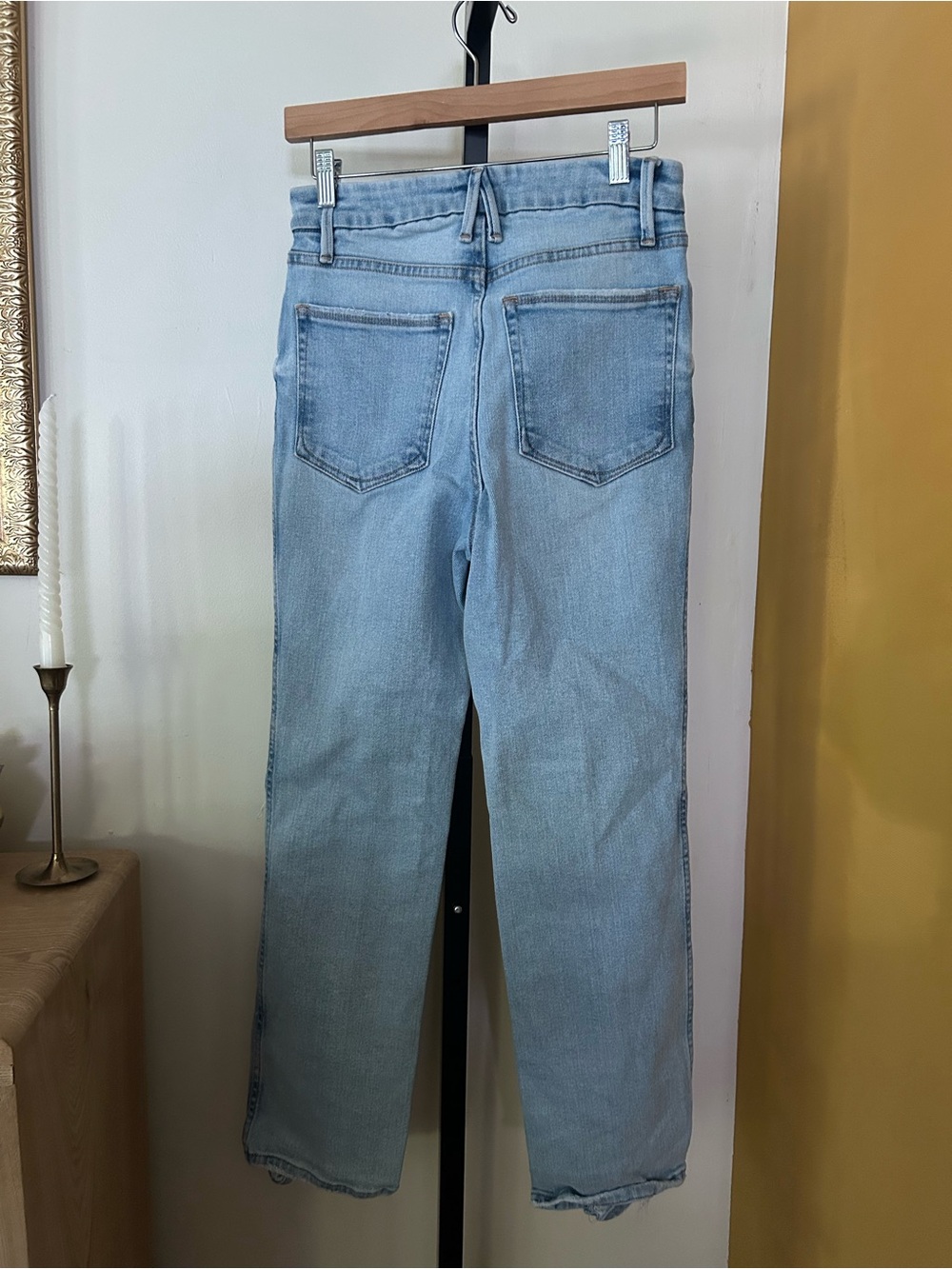 Good American Good Curve Straight Jeans High Rise Distressed Light Wash 4/27 - Picture 4 of 7